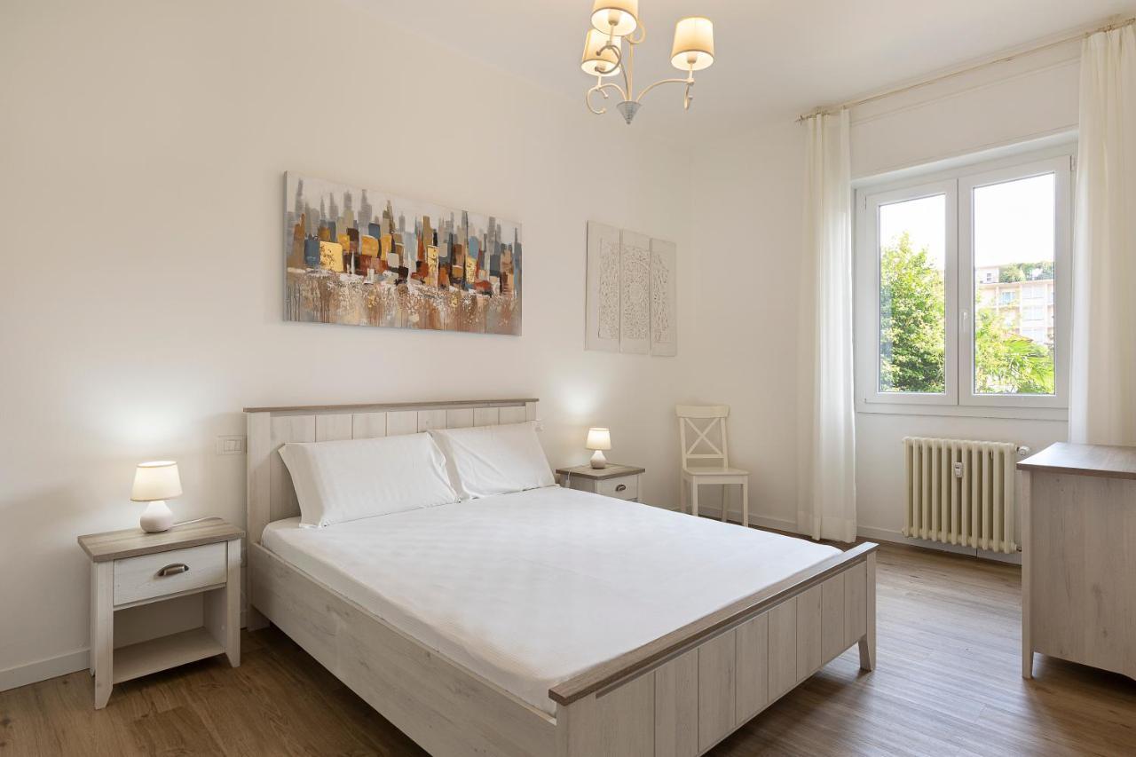 Appartamento Bononia - By Impero House Stresa Exterior foto
