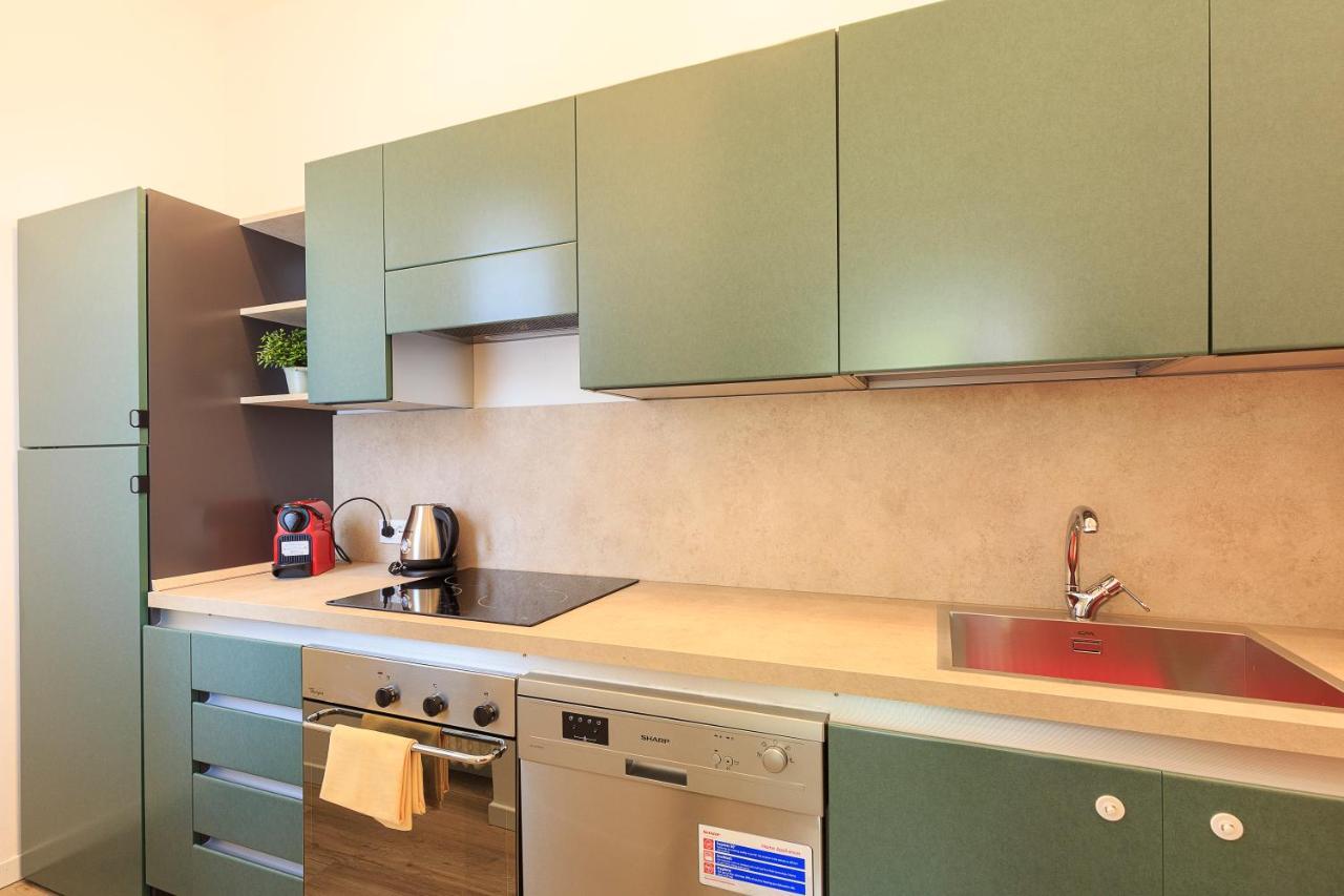 Appartamento Bononia - By Impero House Stresa Exterior foto